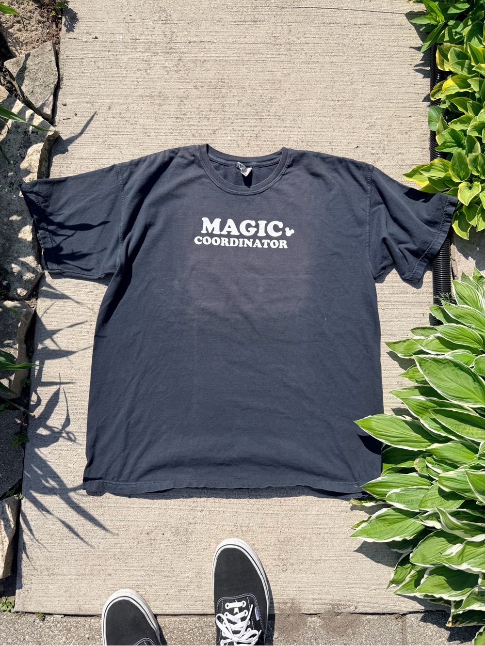 VINTAGE Disney Comfort Colors Black 'Magic Coordinator' Short Sleeve Tee XL